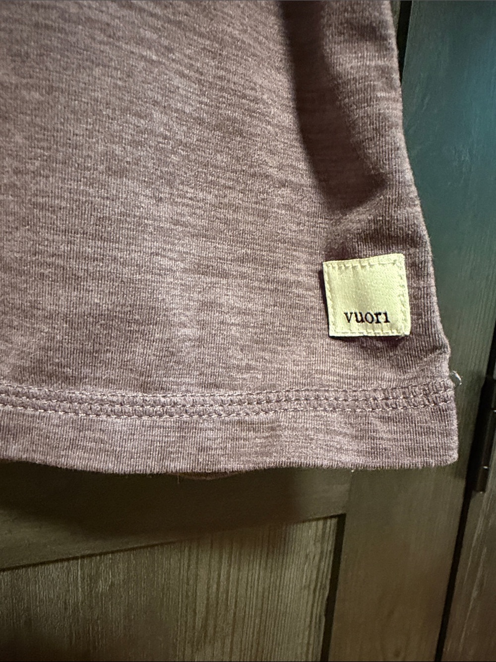 Vuori Lux Performance tank top - Picture 3 of 4